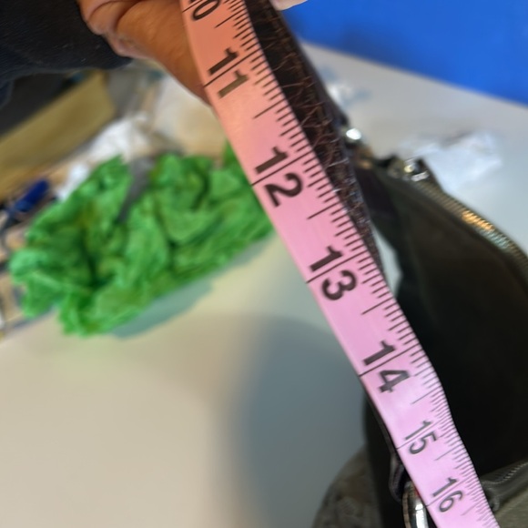 RALPH LAUREN GREEN SUEDE LEATHER, ANIMAL PRINT LEATHER STRAPS PURSE - Picture 13 of 14